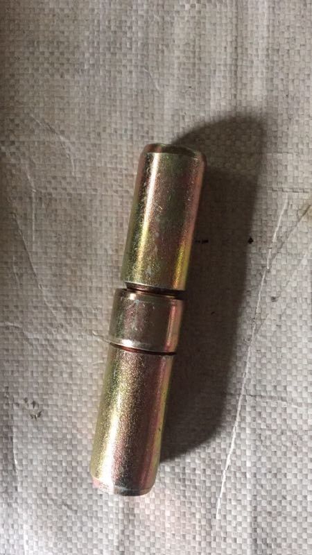 P60 Graafmachine Bak Vergrendelingspen Met Mile Staal Zink Gecoat Zwart Zuurstof Oppervlak